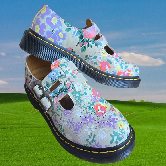 NEW Dr. Martens Floral Mary Janes Docs - Picture 2 of 13